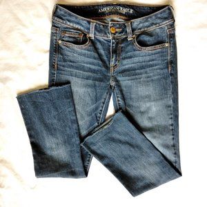 AMERICAN EAGLE KICKBOOT JEANS SZ  4
